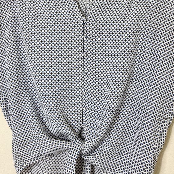 Joie Baxter Blue Black Diamond Print 100% Silk Tie Waist Blouse Size Small - Picture 5 of 11